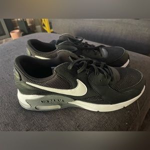 Nike Black air max shoes 11.5